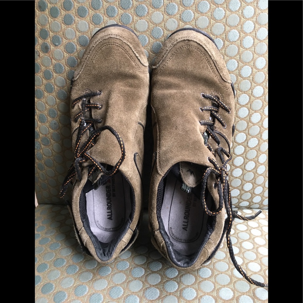 Mephisto Allrounder green suede leather hiking shoes size 9.5 W